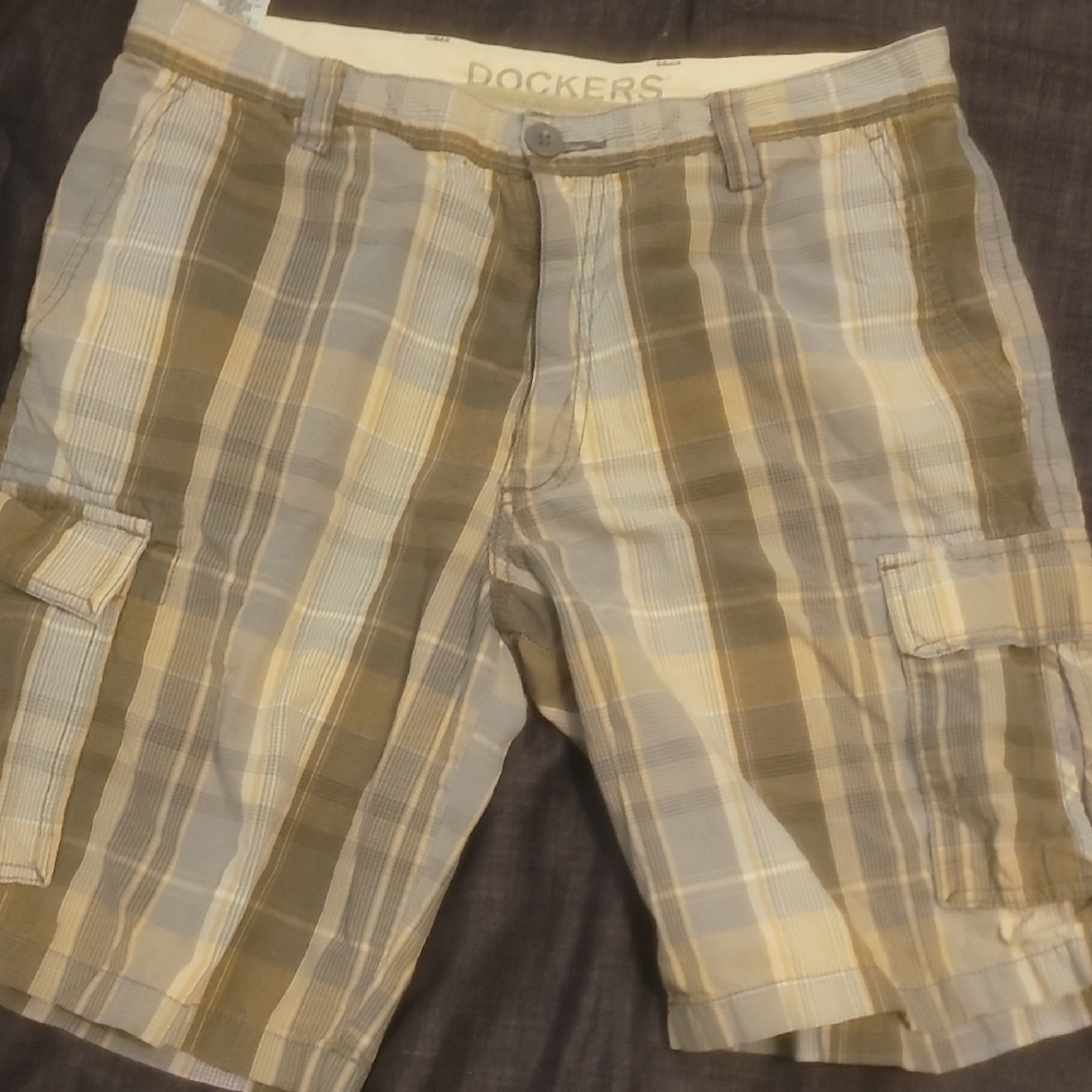 Dockers Cargo Shorts Gray and Tan Lightweight Cotton